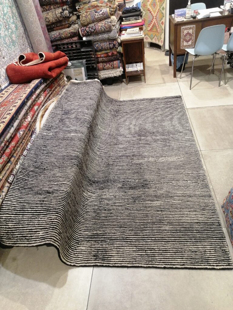 Tappeto "New Design" Decorativo - immagine 1