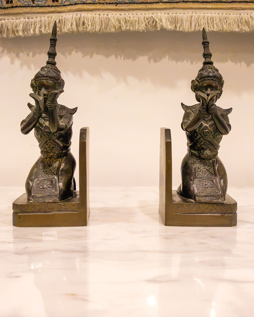 IMG_1766 Fermalibri orientali - immagine 1